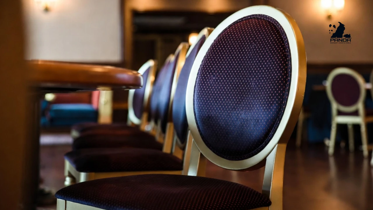کدام صندلی برای رستوران هتل مناسب است؟ مقایسه کامل صندلی غذاخوری، لابی و اتاق (2)